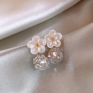 Aretes Florales Zirconias